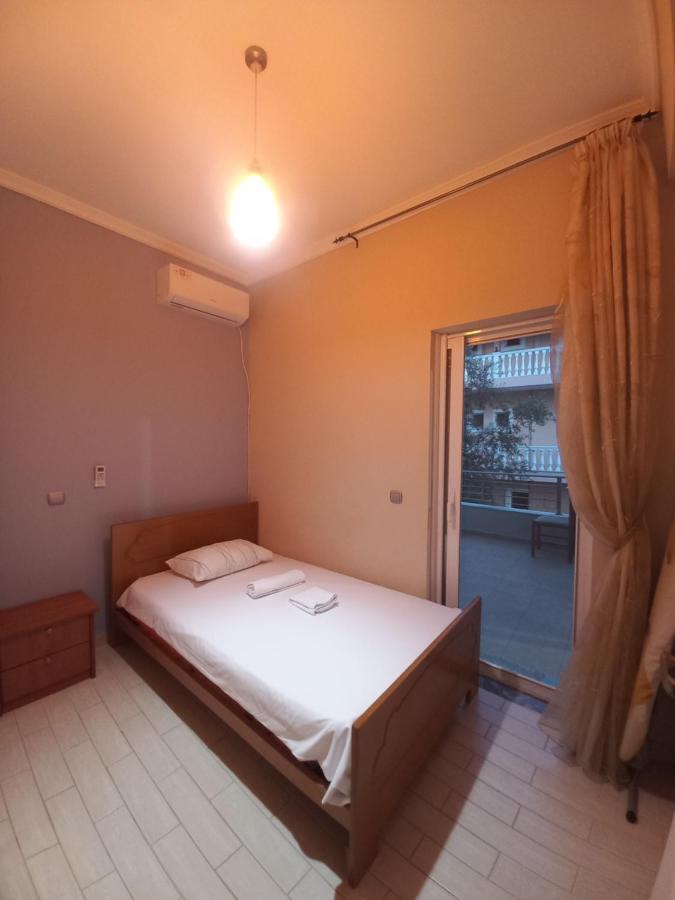 Arjana & Nelaj Apartament *
