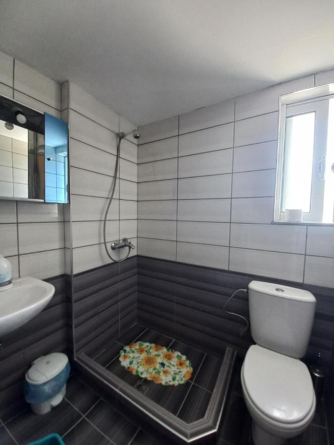 Appartement Arjana & Nelaj *
